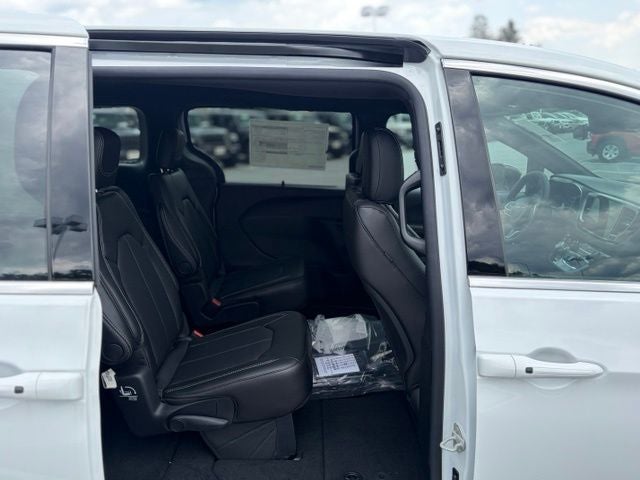 2027 Chrysler Pacifica PACIFICA LX