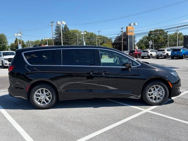 2027 Chrysler Pacifica PACIFICA LX