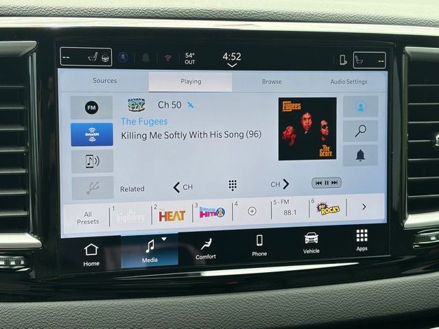 2026 Chrysler Voyager VOYAGER LX