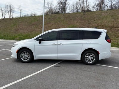 2026 Chrysler Voyager VOYAGER LX