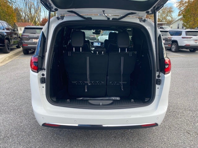 2026 Chrysler Pacifica PACIFICA LIMITED