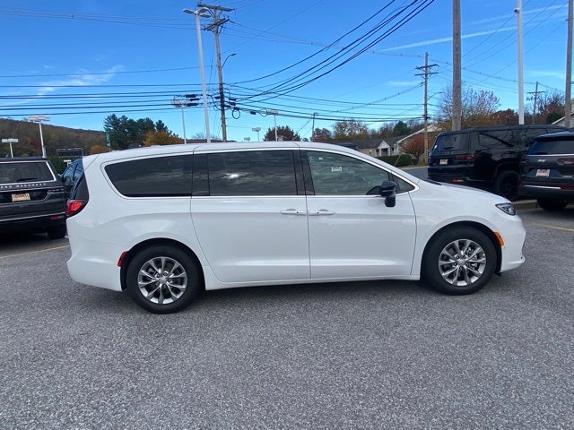 2026 Chrysler Pacifica PACIFICA LIMITED