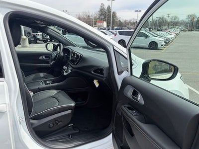 2026 Chrysler Pacifica PACIFICA LIMITED