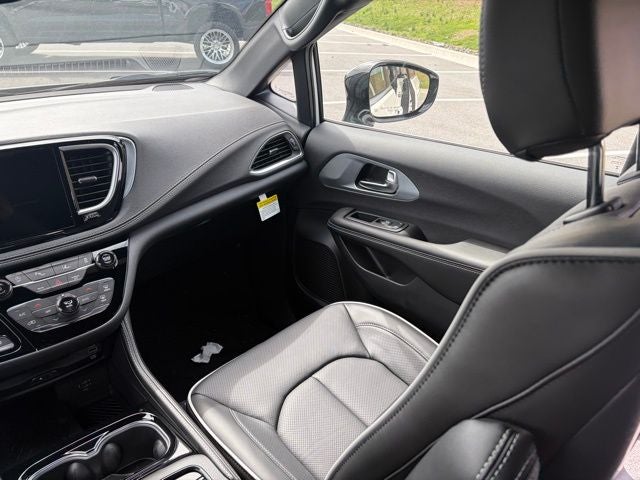 2026 Chrysler Pacifica PACIFICA LIMITED