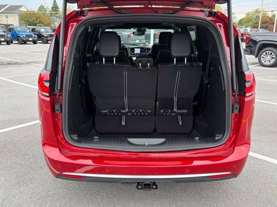 2027 Chrysler Pacifica PACIFICA LIMITED
