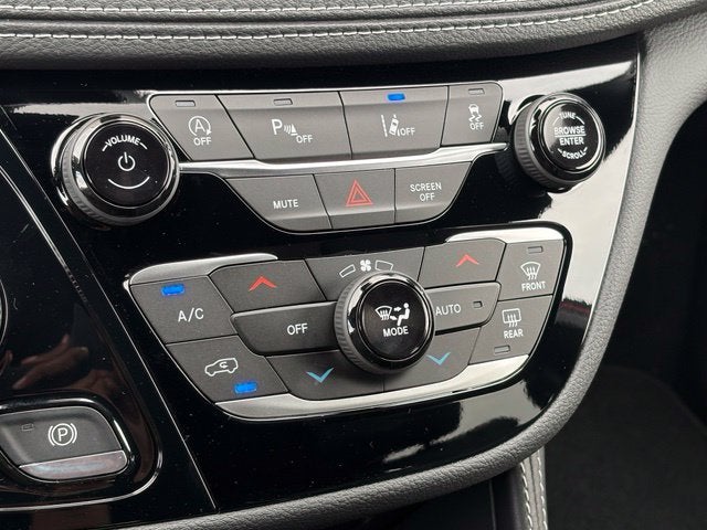 2027 Chrysler Pacifica PACIFICA LIMITED