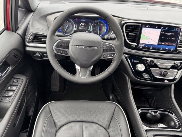 2027 Chrysler Pacifica PACIFICA LIMITED