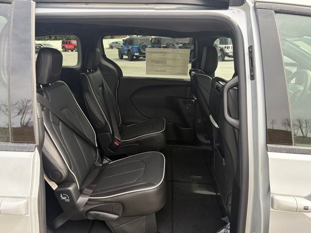 2026 Chrysler Pacifica PACIFICA LIMITED