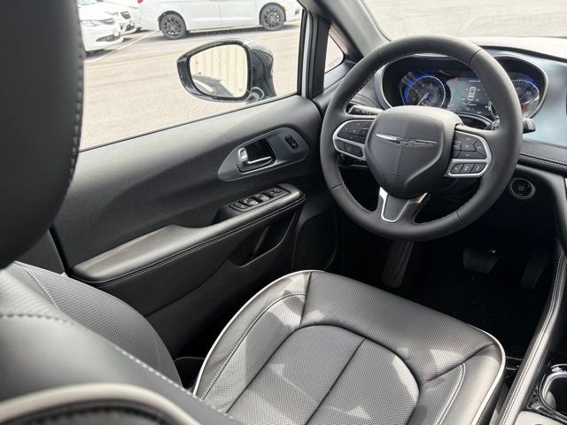 2026 Chrysler Pacifica PACIFICA LIMITED