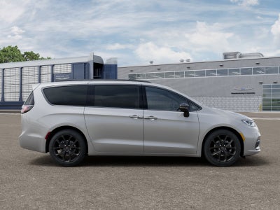 2026 Chrysler Pacifica PACIFICA LIMITED