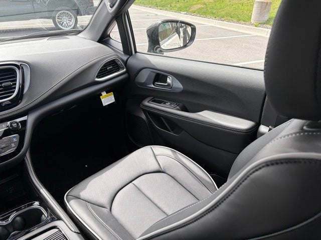 2026 Chrysler Pacifica PACIFICA LIMITED