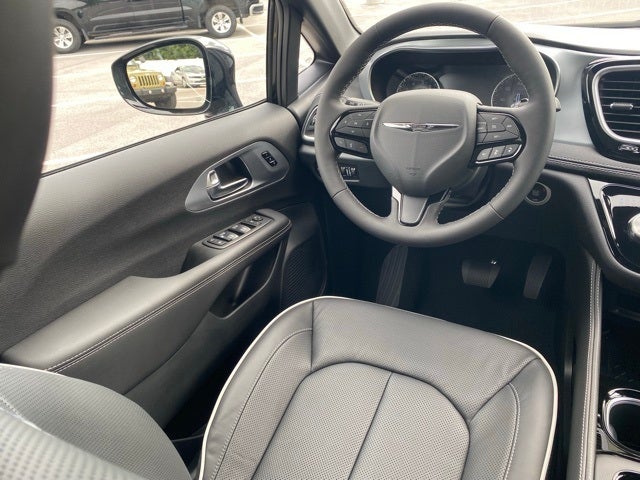 2026 Chrysler Pacifica PACIFICA LIMITED