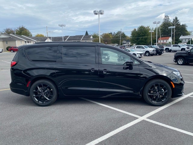 2026 Chrysler Pacifica PACIFICA LIMITED