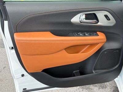 2026 Chrysler Pacifica PACIFICA PINNACLE