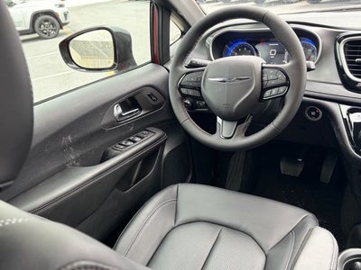 2026 Chrysler Pacifica PACIFICA SELECT AWD