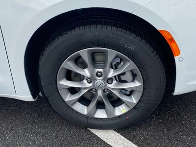 2026 Chrysler Pacifica PACIFICA LIMITED AWD