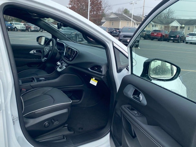 2026 Chrysler Pacifica PACIFICA LIMITED AWD