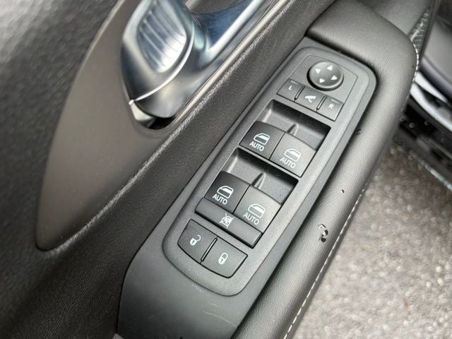 2027 Chrysler Pacifica PACIFICA LIMITED AWD