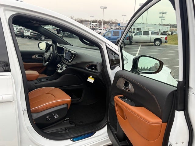 2026 Chrysler Pacifica PACIFICA PINNACLE AWD