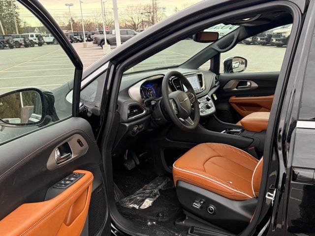 2026 Chrysler Pacifica PACIFICA PINNACLE AWD