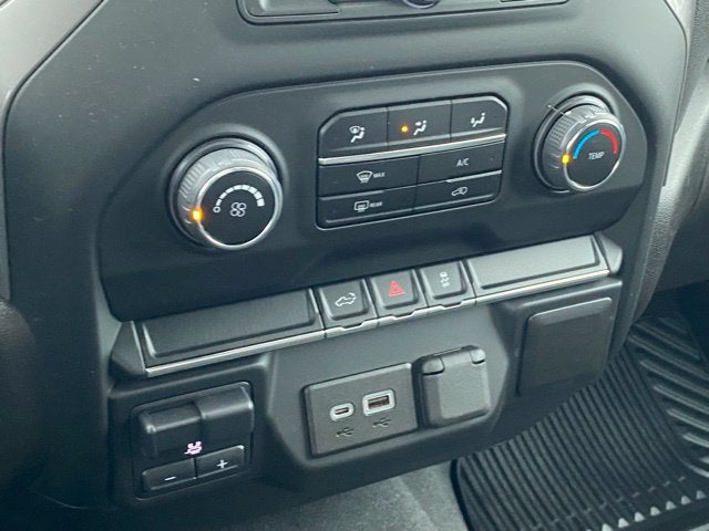 2022 Chevrolet Silverado 2500HD 4WD Crew Cab Standard Bed Custom
