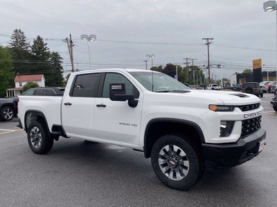 2022 Chevrolet Silverado 2500HD 4WD Crew Cab Standard Bed Custom