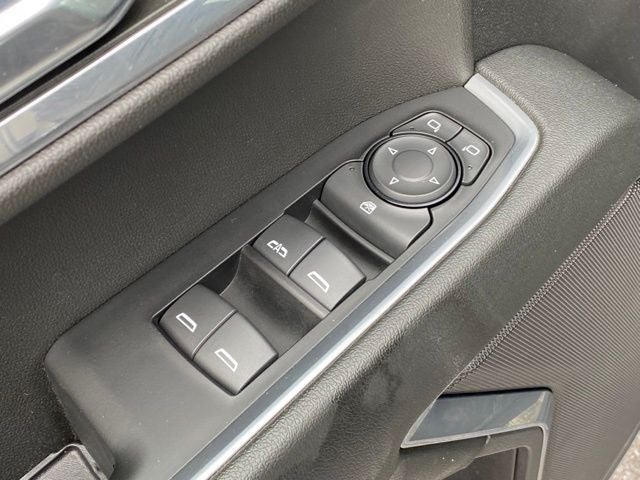 2024 Chevrolet Silverado 1500 4WD Crew Cab Short Bed LT