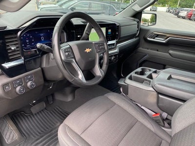 2024 Chevrolet Silverado 1500 4WD Crew Cab Short Bed LT