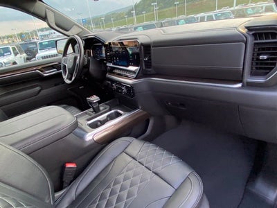 2023 Chevrolet Silverado 1500 4WD Crew Cab Short Bed RST