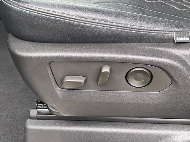 2023 Chevrolet Silverado 1500 4WD Crew Cab Short Bed RST