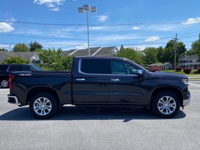 2023 Chevrolet Silverado 1500 4WD Crew Cab Short Bed LTZ