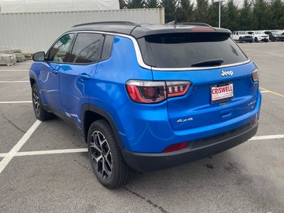 2026 Jeep Compass COMPASS LIMITED 4X4