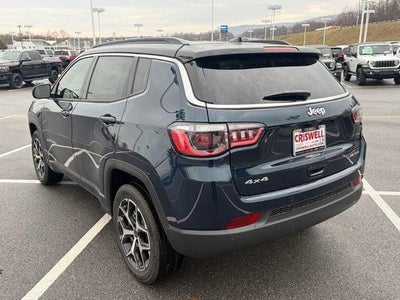 2026 Jeep Compass COMPASS LIMITED 4X4