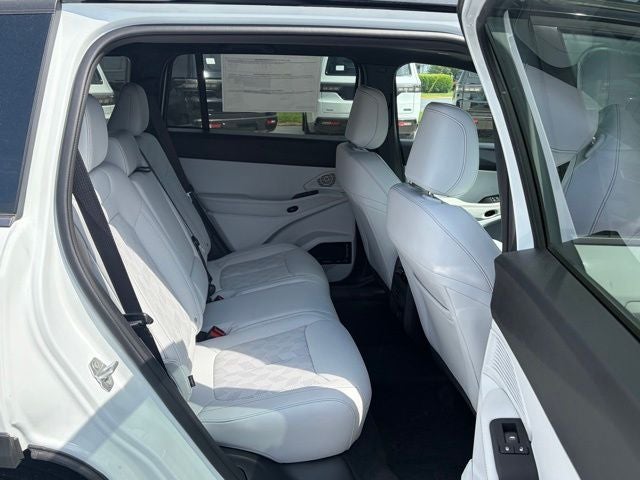 2026 Jeep Cherokee CHEROKEE OVERLAND 4X4