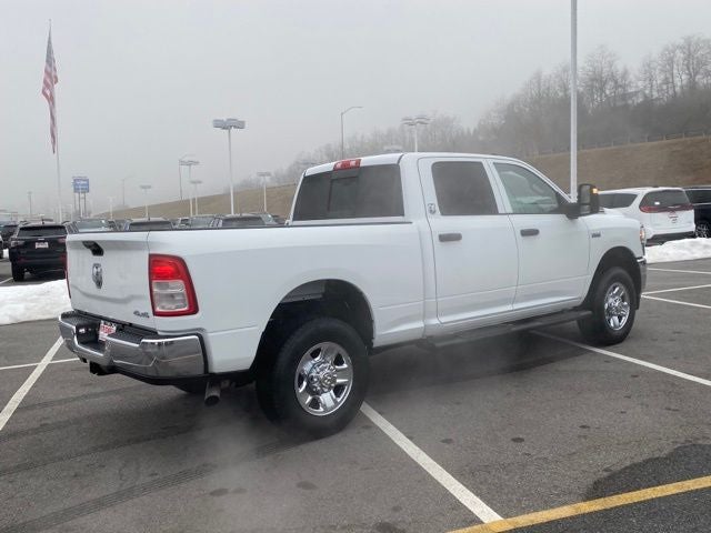 2024 RAM 3500 Tradesman Crew Cab 4x4 6'4' Box