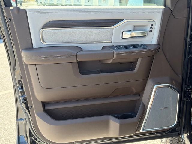 2026 RAM Ram 3500 RAM 3500 LARAMIE CREW CAB 4X4 6'4' BOX