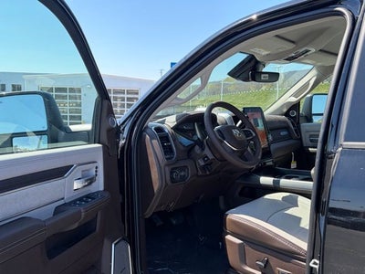 2026 RAM Ram 3500 RAM 3500 LARAMIE CREW CAB 4X4 6'4' BOX