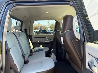 2026 RAM Ram 3500 RAM 3500 LARAMIE CREW CAB 4X4 6'4' BOX