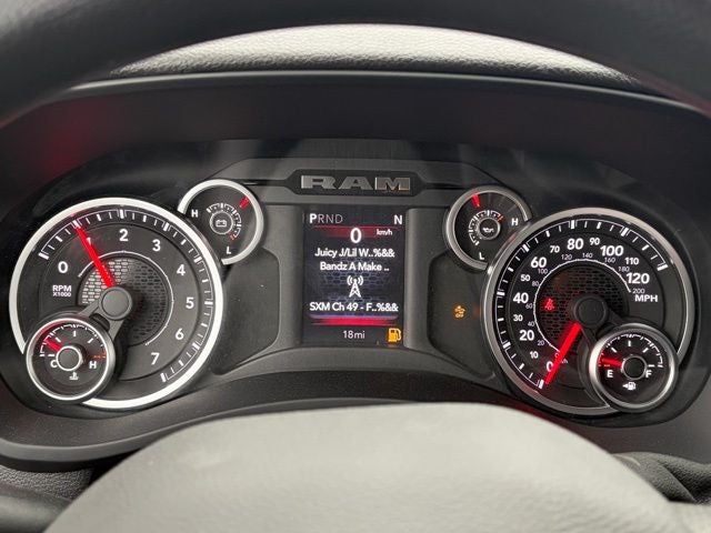 2026 RAM Ram 3500 RAM 3500 TRADESMAN CREW CAB 4X4 8' BOX