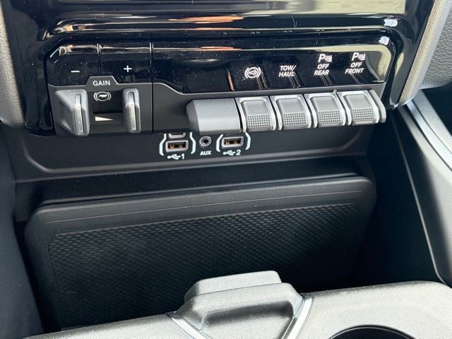 2026 RAM Ram 3500 RAM 3500 BIG HORN CREW CAB 4X4 8' BOX