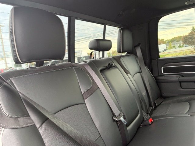 2027 RAM Ram 3500 RAM 3500 LARAMIE CREW CAB 4X4 8' BOX