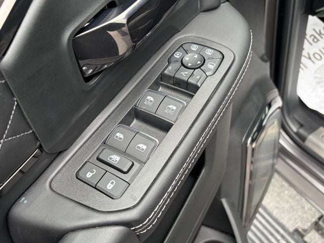 2026 RAM Ram 3500 RAM 3500 LIMITED MEGA CAB 4X4 6'4' BOX