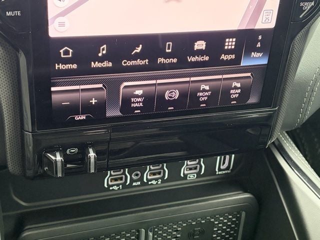 2026 RAM Ram 3500 RAM 3500 LIMITED MEGA CAB 4X4 6'4' BOX