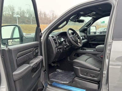 2026 RAM Ram 3500 RAM 3500 LIMITED MEGA CAB 4X4 6'4' BOX