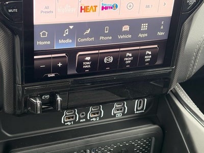 2026 RAM Ram 3500 RAM 3500 LIMITED MEGA CAB 4X4 6'4' BOX