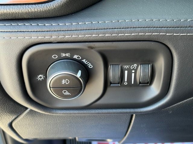 2027 RAM 3500 Limited