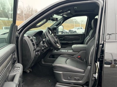 2026 RAM Ram 3500 RAM 3500 LIMITED MEGA CAB 4X4 6'4' BOX