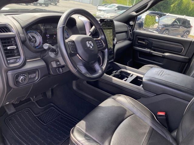 2019 RAM 3500 Limited Crew Cab 4x4 6'4' Box