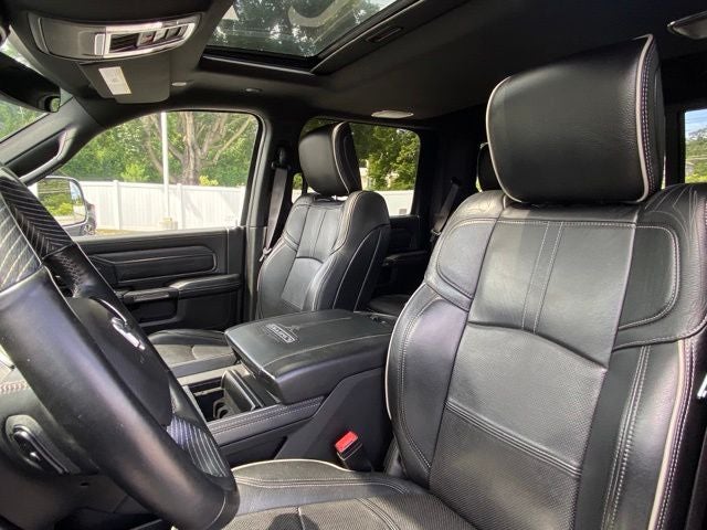 2019 RAM 3500 Limited Crew Cab 4x4 6'4' Box