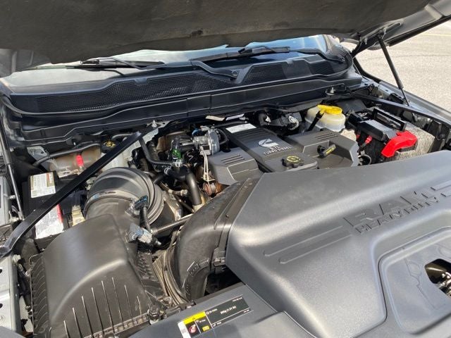2019 RAM 3500 Limited Crew Cab 4x4 6'4' Box